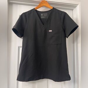 Figs Jet Black V-Neck Short Sleeve Scrub Top Sz Small
Work/ scrubs